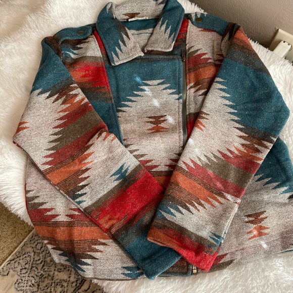 Boho Aztec Jacket - Picture 4 of 4